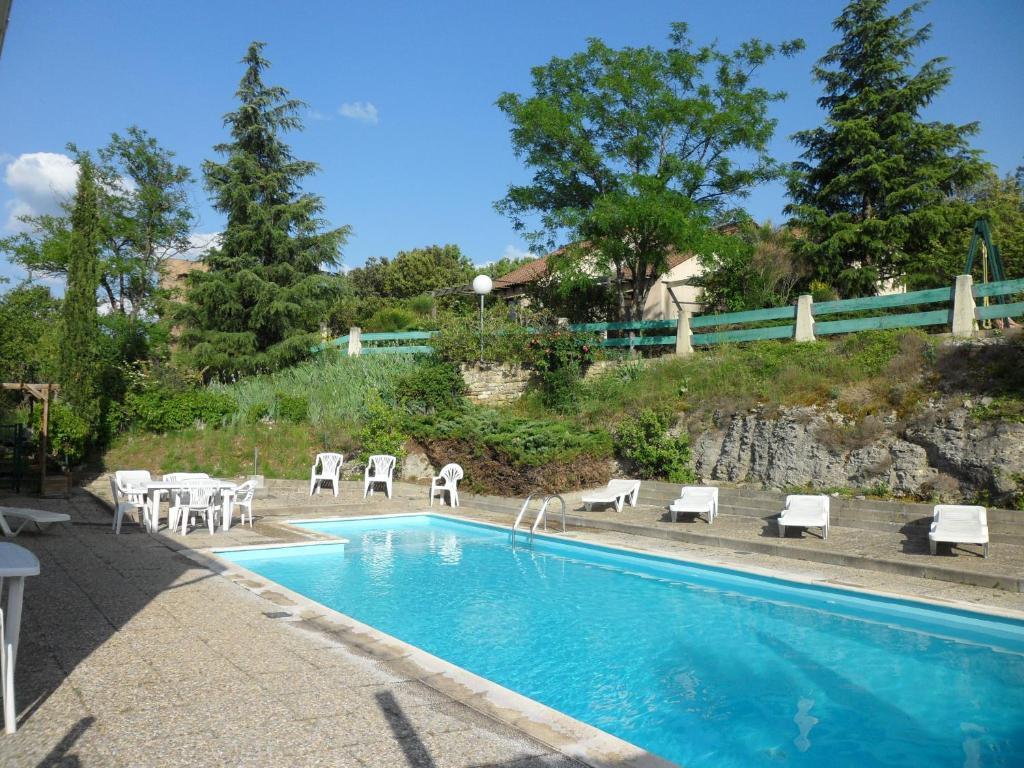 Les Terrasses De L'Ardeche Hotel Salavas Exterior photo